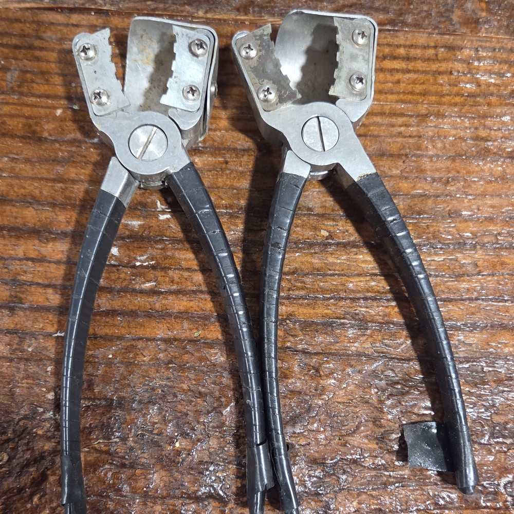 Texan Nut Crackers